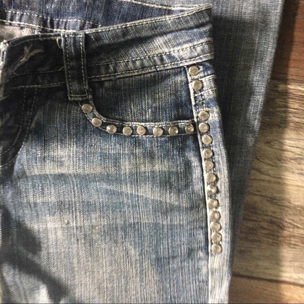 DF Jeans - Picture 2 of 4